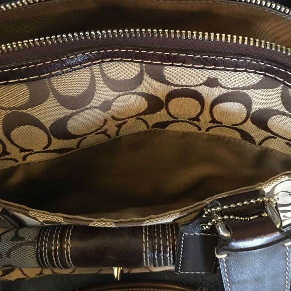 Coach Satchel style purse- tan with brown trim - Picture 5 of 8